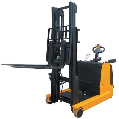 Electric Reach Forklift Truck